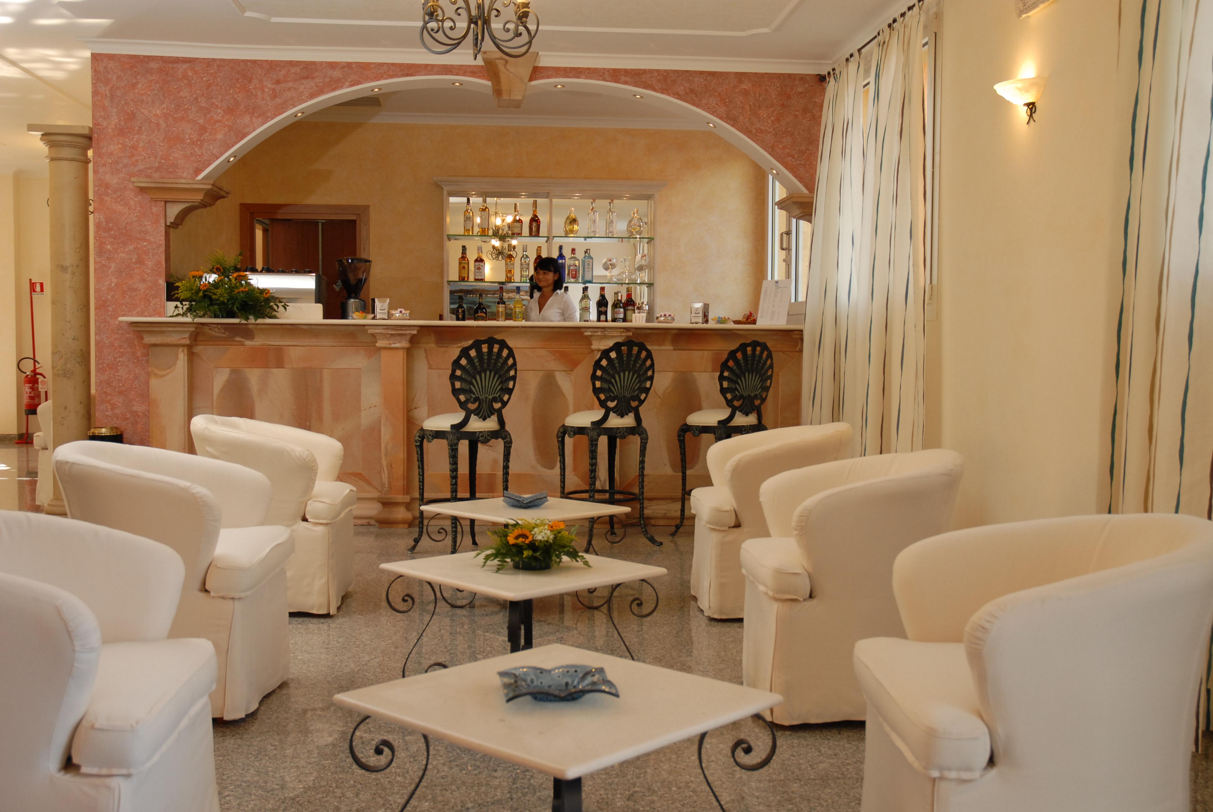 Hotel Le Nereidi & Con Piscina-tennis-fitness-parcheggio Coperto-sala Conferenze La Maddalena (Sassari)