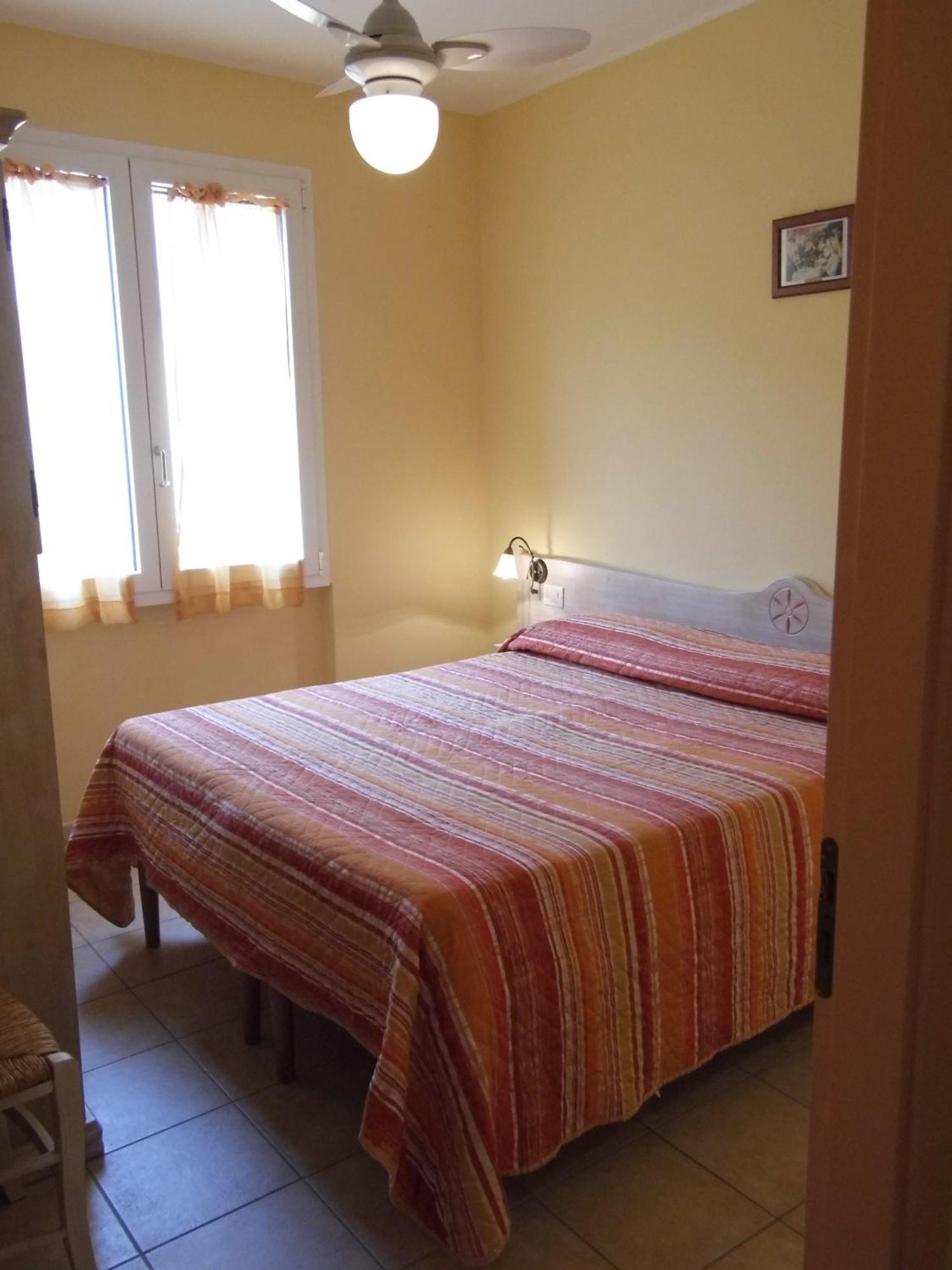 Le Nereidi & Con Piscina-tennis-fitness-parcheggio Coperto-sala Conferenze Hotel 3*