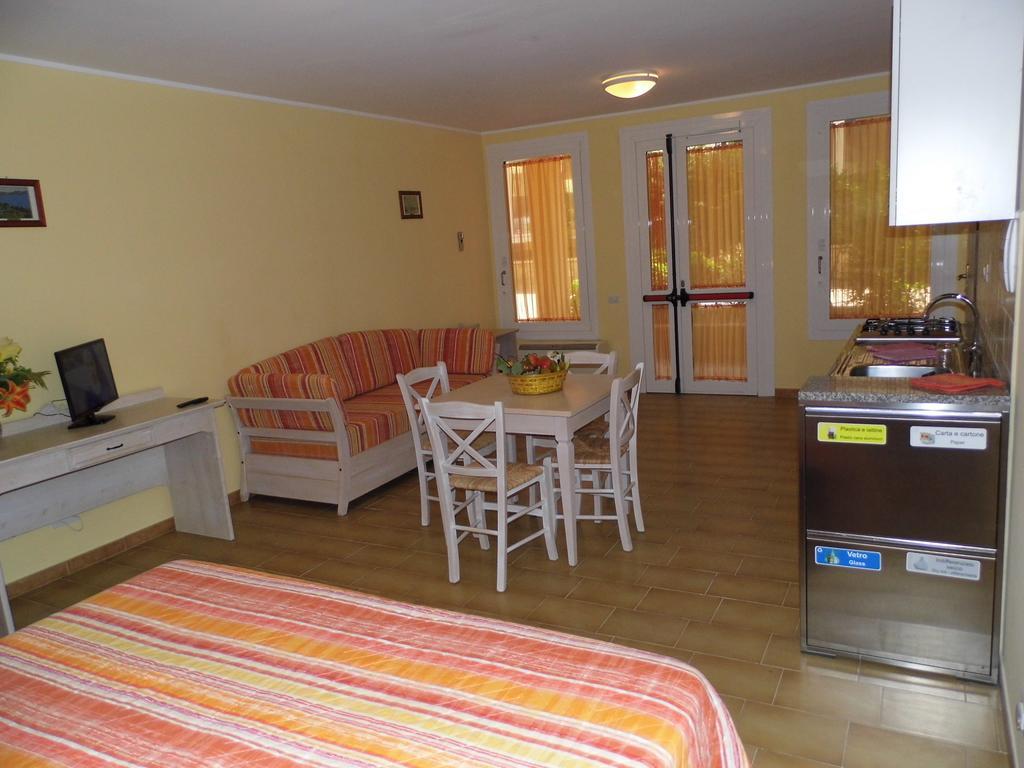 Hotel Le Nereidi & Con Piscina-tennis-fitness-parcheggio Coperto-sala Conferenze La Maddalena (Sassari)
