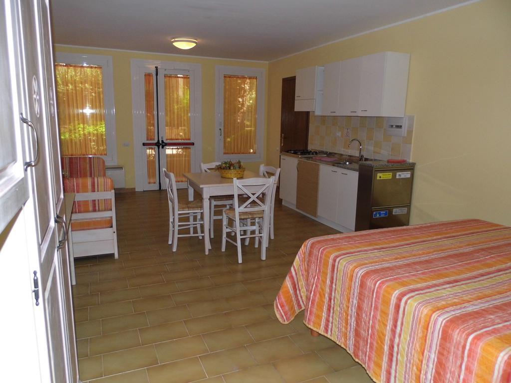 Hotel Le Nereidi & Con Piscina-tennis-fitness-parcheggio Coperto-sala Conferenze La Maddalena (Sassari)
