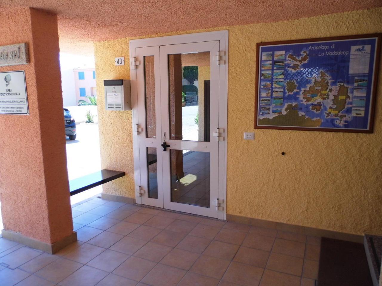 Le Nereidi & Con Piscina-tennis-fitness-parcheggio Coperto-sala Conferenze Hotel 3*