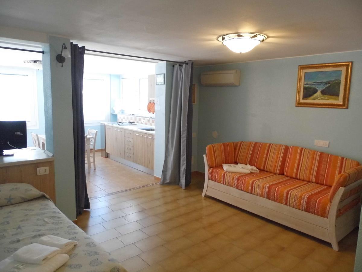 Le Nereidi & Con Piscina-tennis-fitness-parcheggio Coperto-sala Conferenze 3*